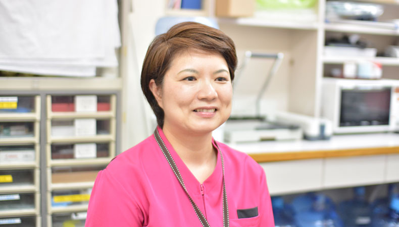 クリニック安里 看護主任 嘉納邦子